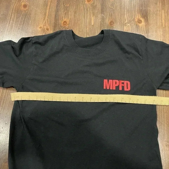 Fire Department - South Carolina Mount Pleasant T-Shirt - Picture 6 of 7